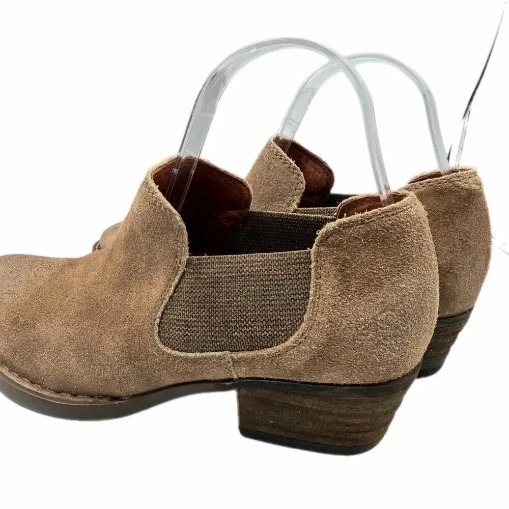Born NWOB Dallia Pull On Block Heel Suede Distressed Brown Low Ankle Booties - Picture 8 of 10